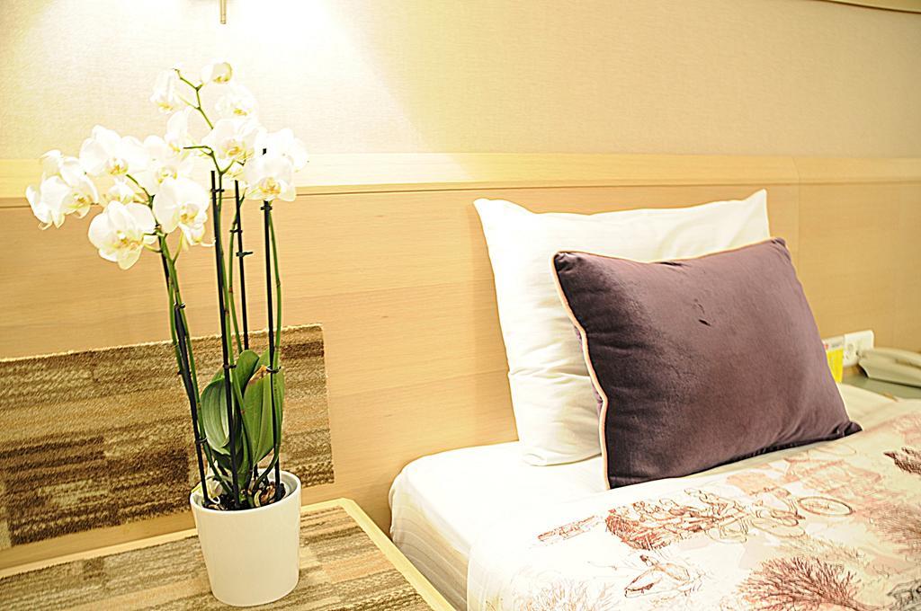 Sv Business Hotel Taksim Istanboel Buitenkant foto