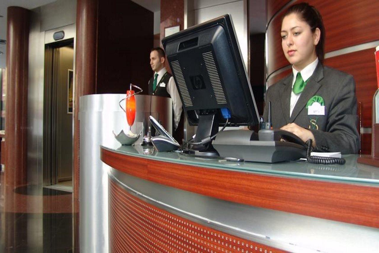 Sv Business Hotel Taksim Istanboel Buitenkant foto